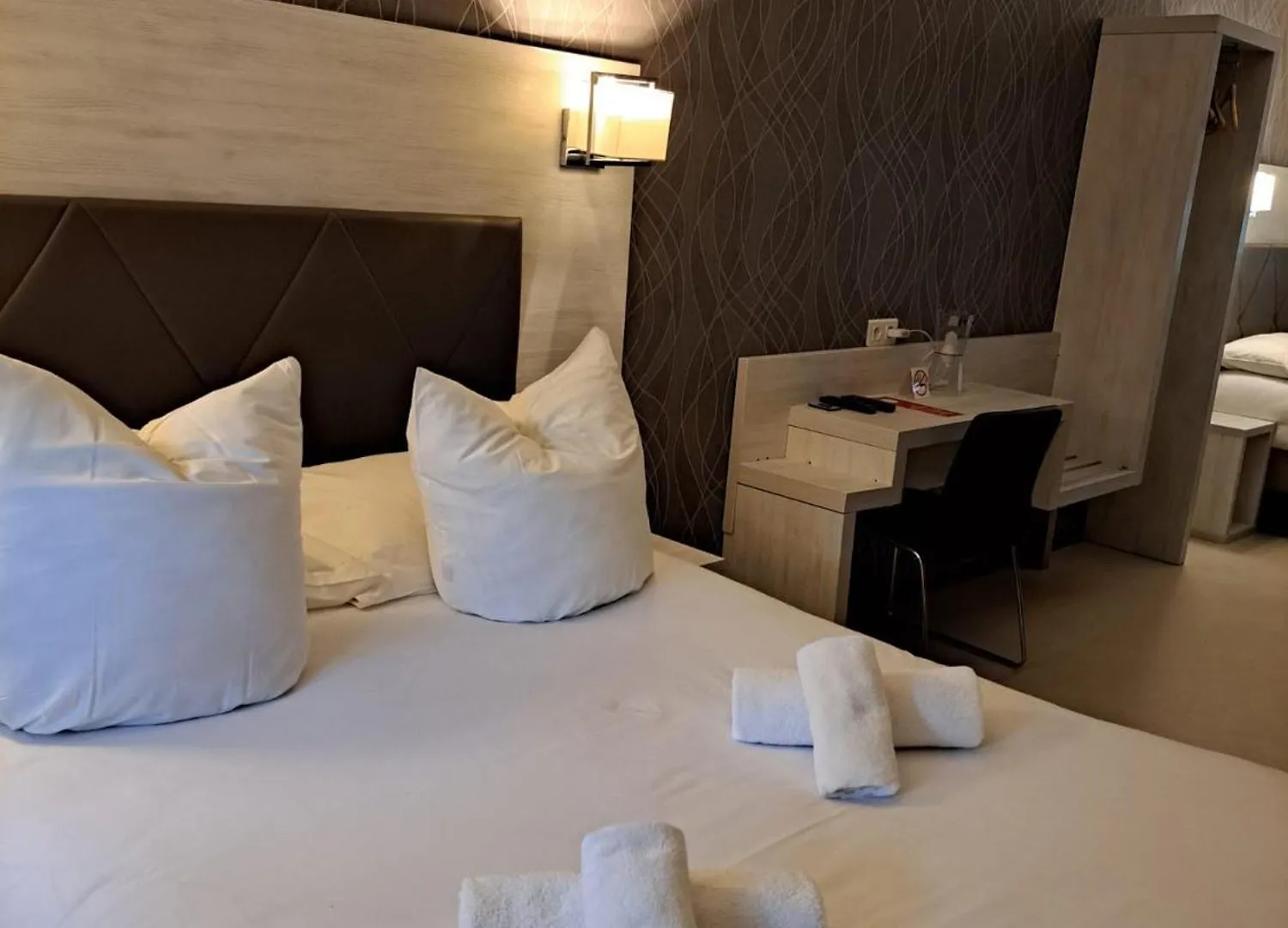 Hotel Le Patio Millau 0*,
