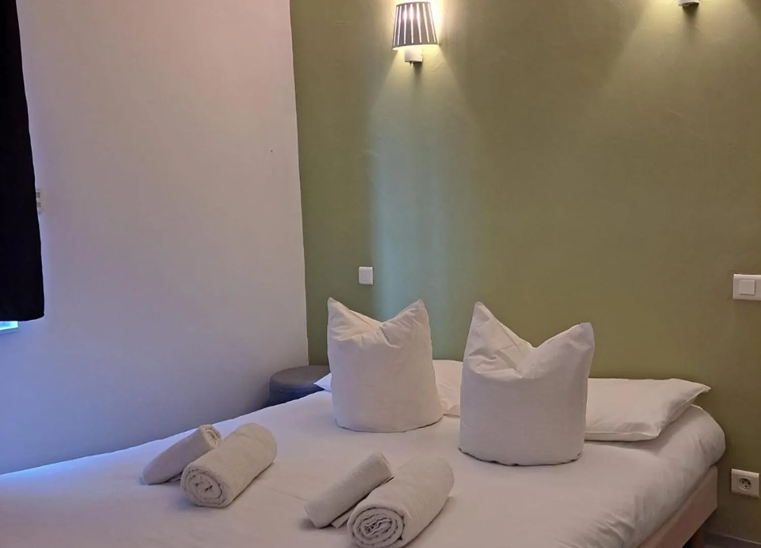 Hotel Le Patio Millau 0*,  Frankreich