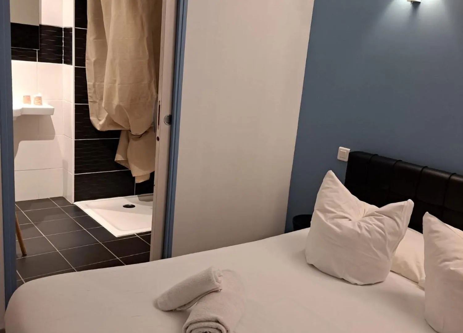 מלון מילאו Le Patio 0*,  צרפת
